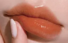 肌なじみの良いニュアンスカラーの発色イメージ