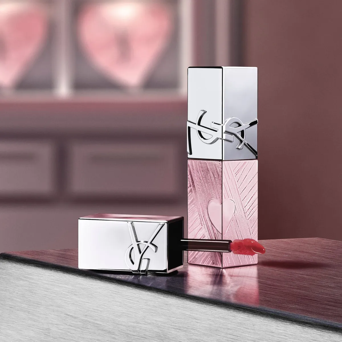 YSL ザ インクス ヴィニルクリームの限定パッケージとアプリケーター